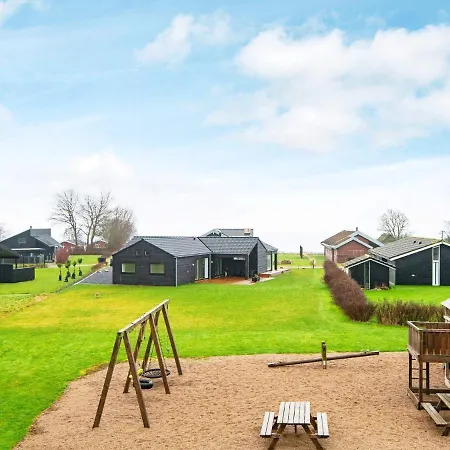 8 Person In Sydals Feriehus